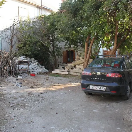 Seaside House Kastel Novi, - 7554 Feriehus *